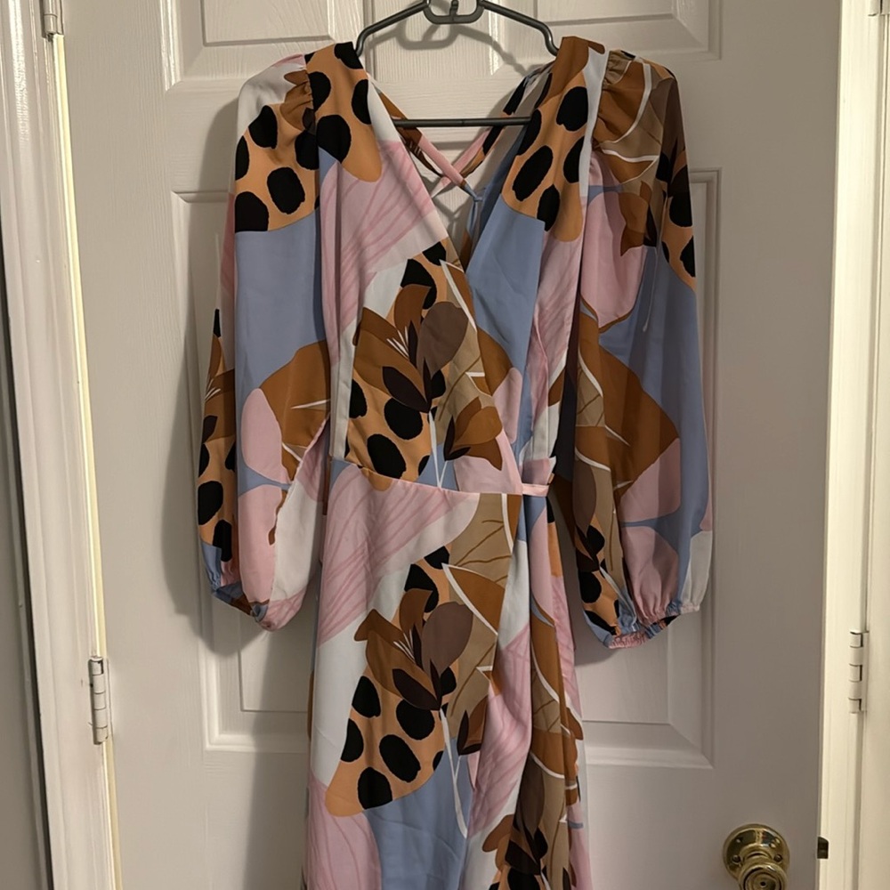 Anthropology Bloom Wrap Midi dress, size large! - Picture 5 of 11